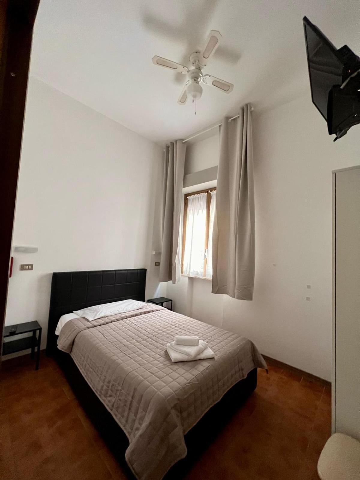 Hotel Villa Dei Fiori Беллария-Иджеа-Марина Экстерьер фото